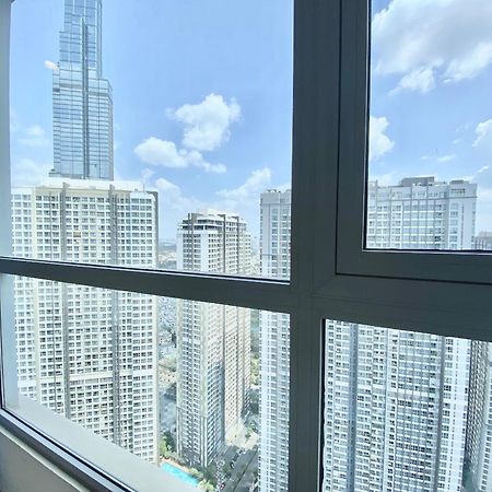 Mott Haven Apart - Vinhomes Central Park, Landmark 81 Area & Ice Rink Ho Chi Minh City Exterior photo