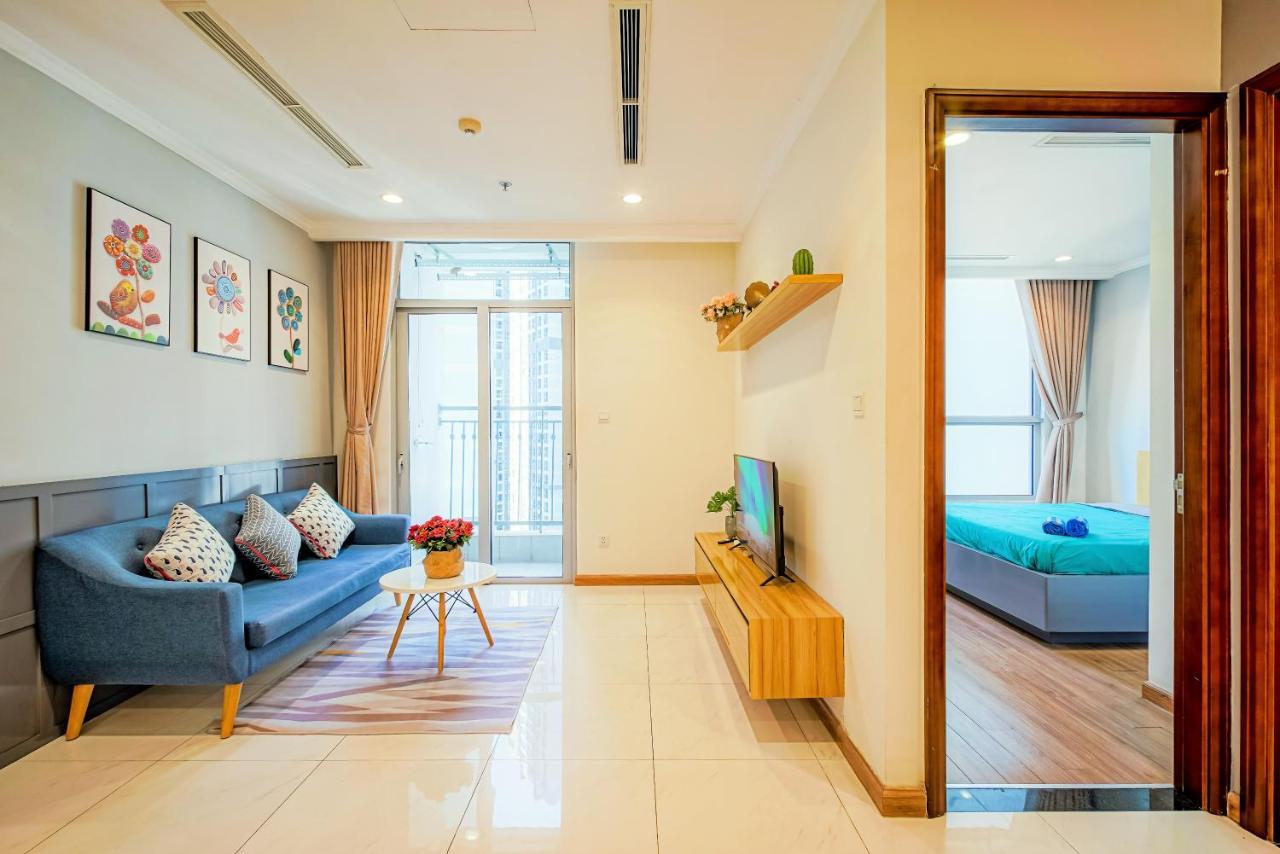 Mott Haven Apart - Vinhomes Central Park, Landmark 81 Area & Ice Rink Ho Chi Minh City Exterior photo