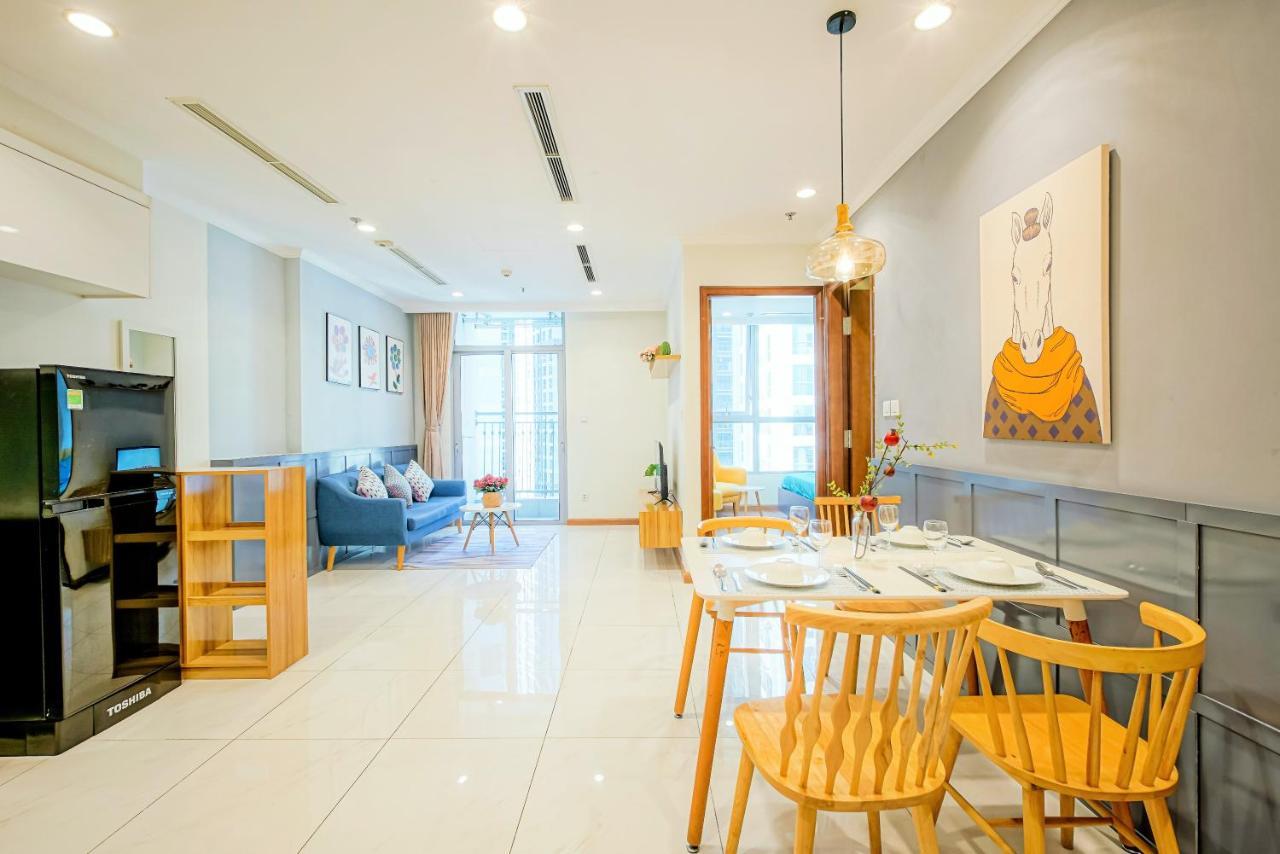 Mott Haven Apart - Vinhomes Central Park, Landmark 81 Area & Ice Rink Ho Chi Minh City Exterior photo
