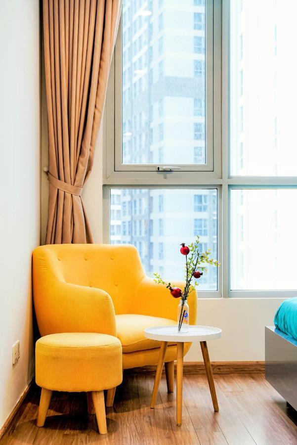 Mott Haven Apart - Vinhomes Central Park, Landmark 81 Area & Ice Rink Ho Chi Minh City Exterior photo