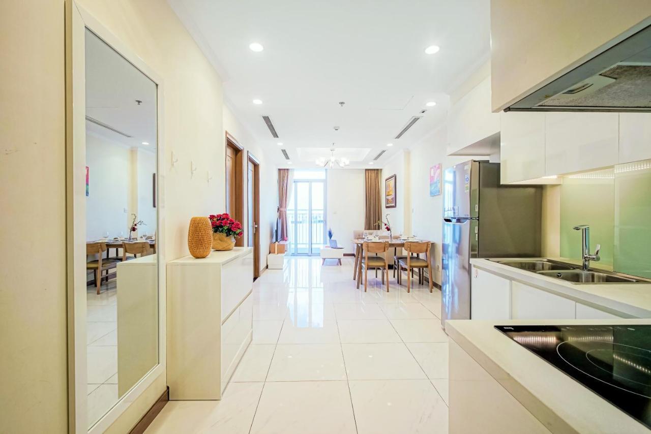 Mott Haven Apart - Vinhomes Central Park, Landmark 81 Area & Ice Rink Ho Chi Minh City Exterior photo