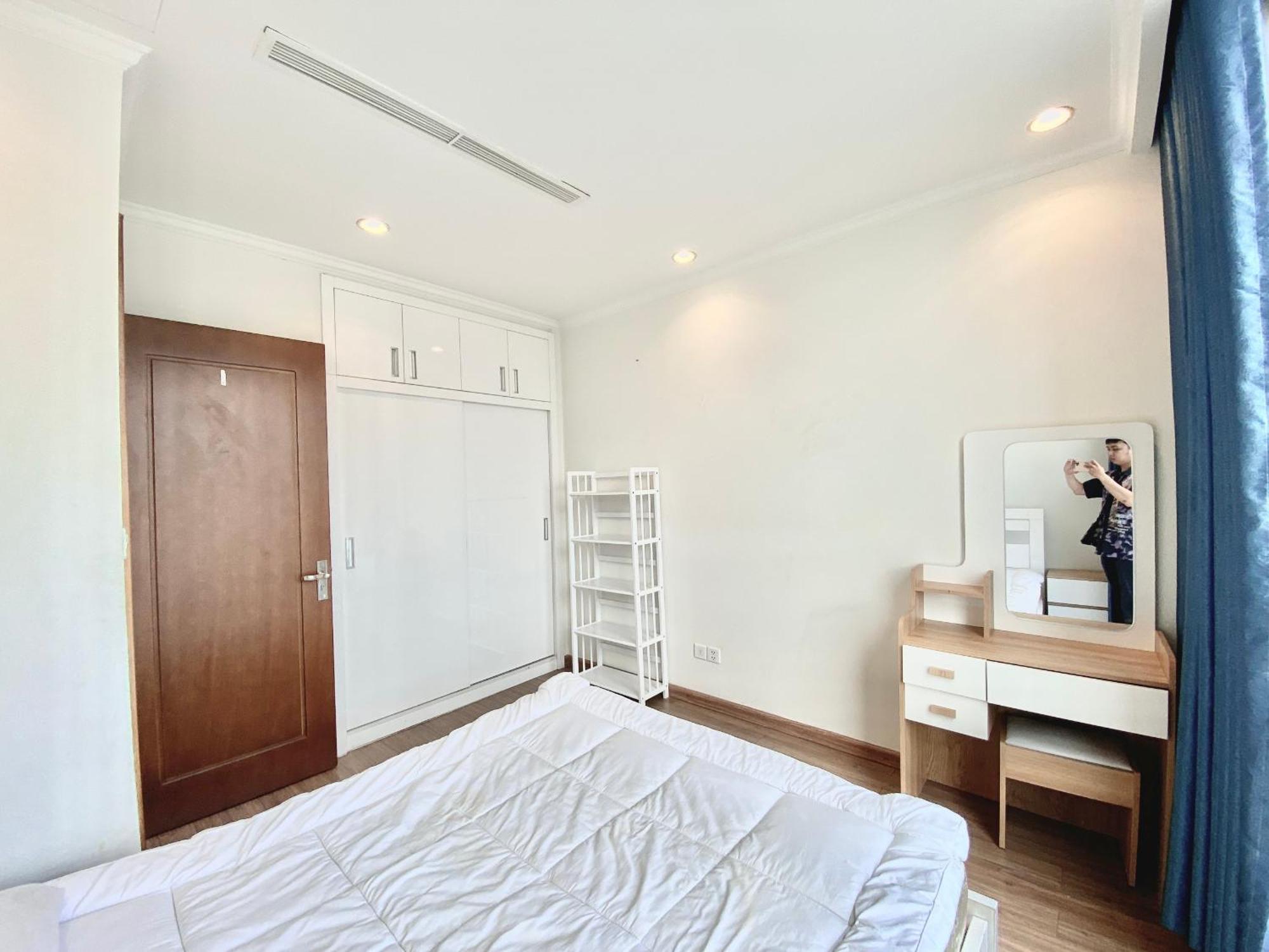 Mott Haven Apart - Vinhomes Central Park, Landmark 81 Area & Ice Rink Ho Chi Minh City Exterior photo